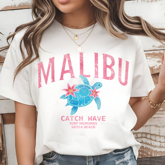 Malibu Catch Wave Jersey T-Shirt – Surf Style & Summer Vibes